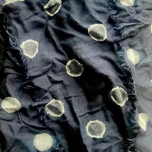 Ann Taylor scarf / wrap